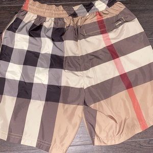 Authentic men’s Burberry shorts, worn ONCE!